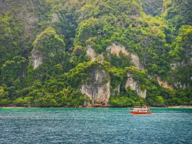 Guía para explorar el paraíso de Phi Phi: transporte, atracciones y duración ideal